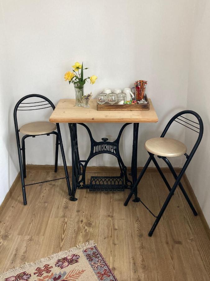 Vrbas Nantucket Guesthouse מראה חיצוני תמונה